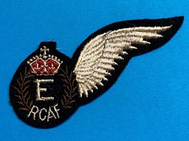 WWII, CANADA, ROYAL CANADIAN AIR FORCE, FLIGHT ENGINEER, HALF WING, NO GLOW - $14.85