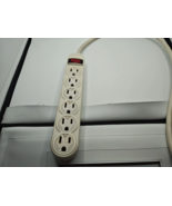 Belkin 6-Outlet Power Strip with five-foot cord, White - $124.68 MXN