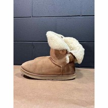 UGG Bailey Button Womens Size 10 Chestnut Sheepskin Shearling Winter Boots 5803 - £23.72 GBP