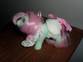 My Little Pony G1 NBBE Baby Cuddles with diaper, bonnet and ribbon - £31.38 GBP