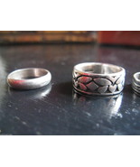 Assortment of used silver toe rings - £36.35 GBP