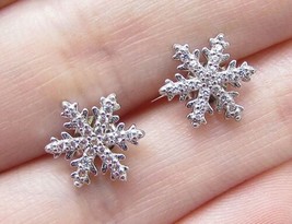 925 Sterling Silver - White Cubic Zirconia Snowflake Stud Earrings - EG1425 - £16.46 GBP