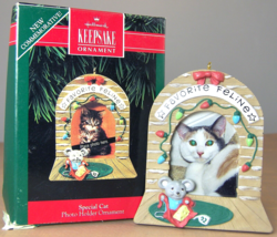 Special Cat Christmas Ornament Photo Holder 1992 Keepsake 1st in Series Hallmark - £6.16 GBP
