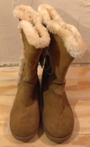 NWT Universal Thread Natural Suede Fur Boots Size 8 Ladies Fall Winter - £22.59 GBP