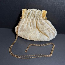 Champagne Colored Vintage Vanessa Purse [Item 858] - £6.69 GBP