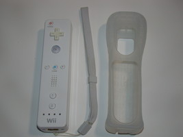 Nintendo Wii - Official OEM Controller (Complete with Silicon Case, Wrist Strap) - $30.00