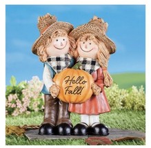 Hello Fall Scarecrow Couple Figure (col) - £61.94 GBP