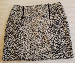 Ann Taylor Black &amp; White Cheetah Print Skirt Size 12P Polyester - $14.84