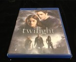 Blu-Ray Twilight 2008 Kristen Stewart, Robert Pattinson, Taylor Lautner - $9.00