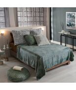 SQUARED GEOMETRIC LIGHT BLANKET VERY SOFTY AND WARM KING SIZE MADE IN ME... - $59.39