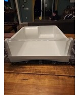 GE Refrigerator GNE29GGKBWW Right Crisper Drawer WR32X10894 - $22.00