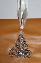 Harvey Lewis 2019 Silver Christmas Holiday Tree Ornament With Embellishments - £15.56 GBP