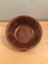 Vintage 70s Large Woven Wood Dark Wood Parquet Salad Bowl- 9" image 2