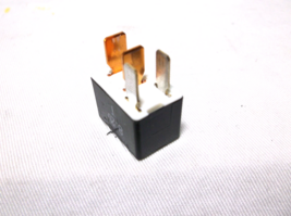 HONDA/ACURA / MULTIPURPOSE 4 PRONG RELAY image 2