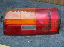 1992 1993 MERCURY CAPRI LEFT TAILLLIGHT OEM USED DRIVER SIDE TAILLIGHT - $157.41