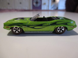 Hot Wheels, 70 Plymouth Barracuda Convertible, Since 68 Box set, Redlines - $95.18 MXN