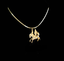 Vintage Unicorn necklace - Pegasus horse - Magical gold winged horse - womens -  - £59.94 GBP