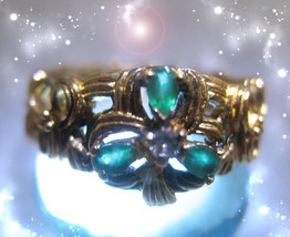 Wealth haunted clover ring thumb200