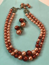 Vintage Demi Faux Orange Pearl &amp; Brown Moonglow Bead Necklace &amp; Clip Earrings –  - £16.26 GBP
