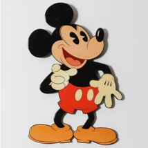 Figurine D'Art Murale En Vinyle En Bois Mickey Mouse De Disney (24”) - $314.81