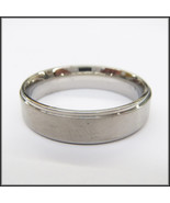 Personalized Stainless Steel Stamped High Polished Silver Edged Ring 8mm - $25.28 CAD