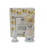 Precious Moments 1993 Girl And Goose Ceramic Salt &amp; Pepper Shakers 357294 - $273.83 MXN