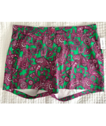 NWT Crown &amp; Ivy Curvy Caroline Pink &amp; Green Paisley  Flat Front Shorts S... - $32.57 CAD