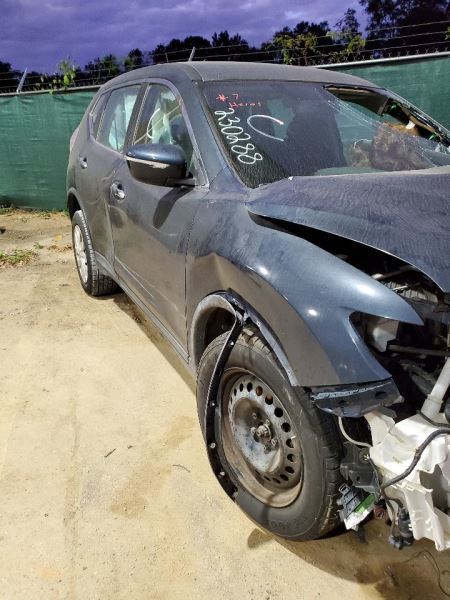 Front Left Door Glass OEM 2015 2016 2017 2018 2019 2020 Nissan Rogue  Item image 8