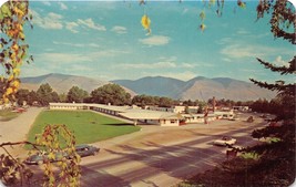 Missoula Montana~Travelers Treat Motel~West Broadway Postcard c1960s - £5.90 GBP