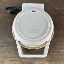 Vtg Toastmaster Cool Touch Waffle Baker Maker Iron 222 Made in USA - £18.28 GBP