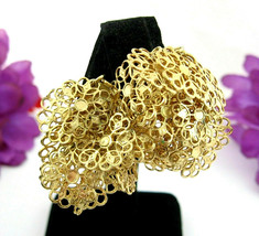 DANGLE FLOWER Lacy Blooms Earrings Vintage Clip Screw Backs Goldtone 1 3/8&quot; - £10.27 GBP
