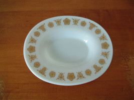 Pyrex corning butterfly gold pattern gravy boat under plate  made in USA - £17.90 GBP
