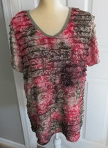 Only Nine Layered stretch short sleeve multicolor floral  Top size 1X - $4.99