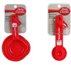 8-Piece Red Plastic Kitchen Tools Bundle - 4 Nesting Measuring Cups, 4 N... - $10.76