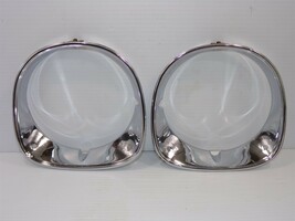 1970 Chevrolet Chevy Chevelle Headlight Bezels OEM 1 ea RH LH 3972923 39... - €58,33 EUR