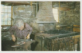 Moses Wilder Blacksmith Shop, Sturbridge, Massachusetts Vintage Postcard - £3.83 GBP