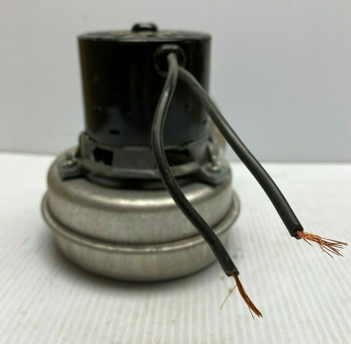 FASCO 7021-9593 Draft Inducer Blower Motor Assembly 43K4101 used #M90 - $45.72