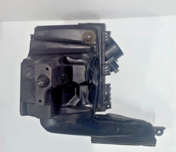 2013-2017 USED GENUINE OEM FORD FUSION AIR CLEANER ASSEMBLY, P/N DS739600FF - $148.49