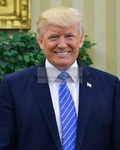 President Donald Trump In The Oval Office 2017 Portrait 8X10 Photo - £9.03 GBP