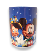 Disney Store 2004 Holiday Mug Mickey Pooh Snow White Pinocchio Jiminy Ch... - $190.06 MXN