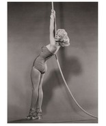 POSTCARD Marilyn Monroe  Film star  1948 - £4.30 GBP