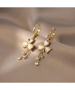 Elegant Cat’s Eye Store Flower Dangle Drop Earrings for Women - €9,54 EUR