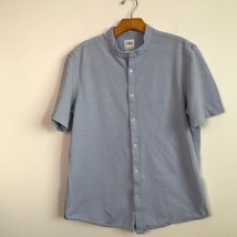 Zara Men Camp Shirt L Blue Short Sleeve Collarless Button Down Casual Pr... - £13.77 GBP