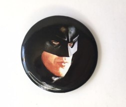 Vintage 1989 DC Comics BATMAN Michael Keaton Button Pin 1.75&quot; - £5.02 GBP