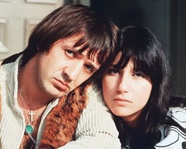 Sonny and Cher iconic 1960&#39;s portrait of the classic duo 16x20 Poster - £19.73 GBP