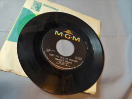 Hermans Hermits I Know Why bw/ Cant You here My Heartbeat  45 Vinyl Record. VG+ - £3.83 GBP