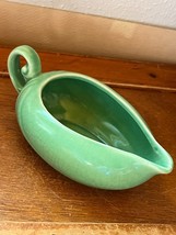 Small Vintage Shawnee McCoy or Other American Pottery Green Shallow Pitcher Crea - £8.99 GBP