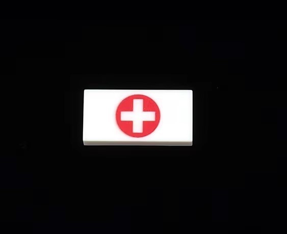 Gift Toys Medic Red Cross Tile 1X2 Doctor Medical Construction Piece Cus... - $2.36