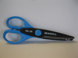 (BX-1) Kraft Edgers Crafting Scissors - KE-29 - Seagull - $3.50