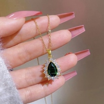 18K Gold Plated Crystal Teardrop Emerald Pendant Necklace for Women - £9.54 GBP